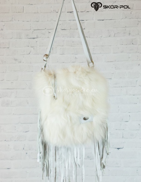 Listonoszka z futerkiem z lisa - polarny lis