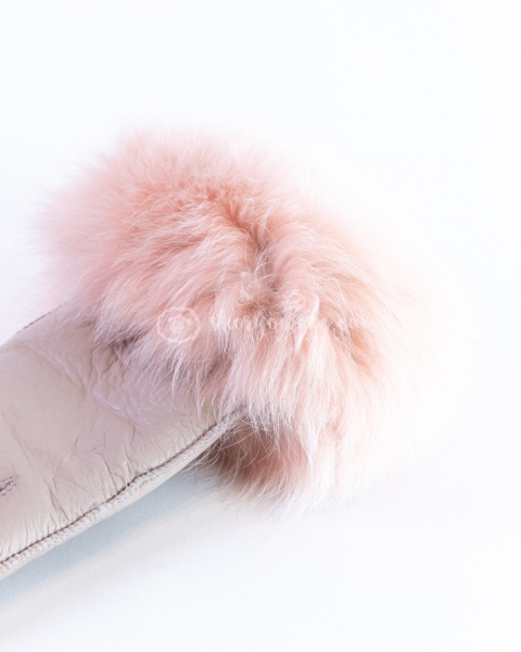 Dirty pink leather women's gloves with fur trim