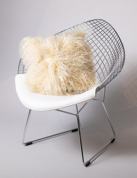 Decorative Sheepskin Pillow / Black Decorative Sheepskin Pillow / Black