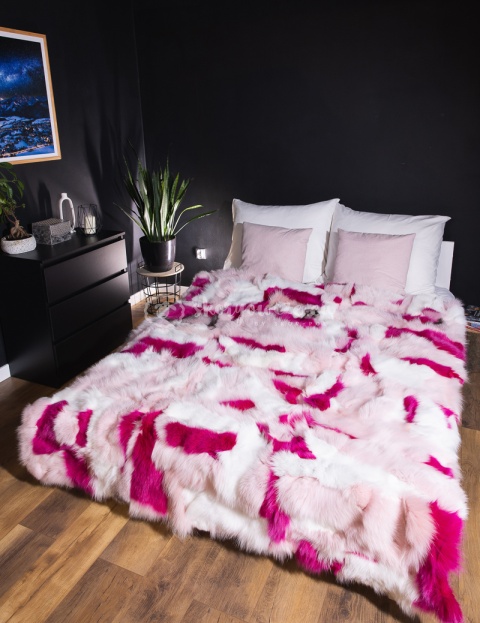 Decorative bedspread / real fox fur blanket 160x200 #barbie pink