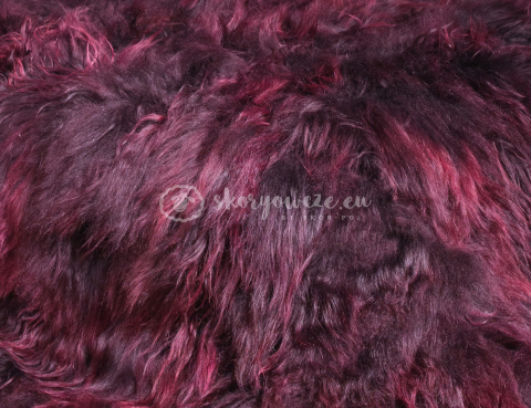 Bedspread made of Icelandic sheepskin burgundy/wine 180x200 Bedspread made of Icelandic sheepskin burgundy/wine 180x200