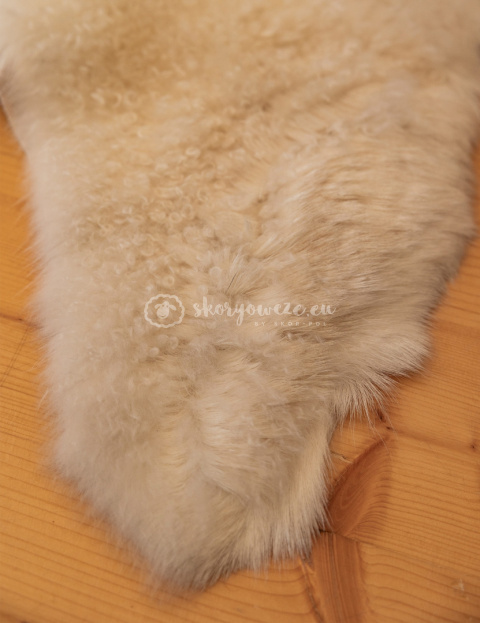 Skóra z kozy/ kozia skóra/ kozia skóra dekoracyjna 120-140 cm Skóra z kozy/ kozia skóra/ kozia skóra dekoracyjna 120-140 cm