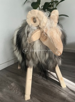 Krzesło - baran dekoracyjny szaro biały