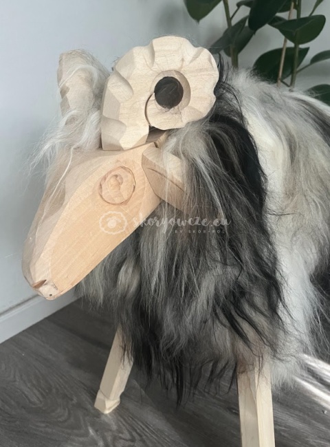 Krzesło - baran dekoracyjny szaro biały