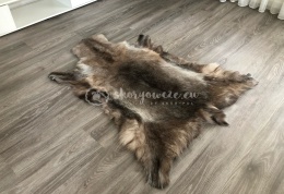 Dekoracyjna skóra z renifera / renifer skandynawski jasny / ciemny
